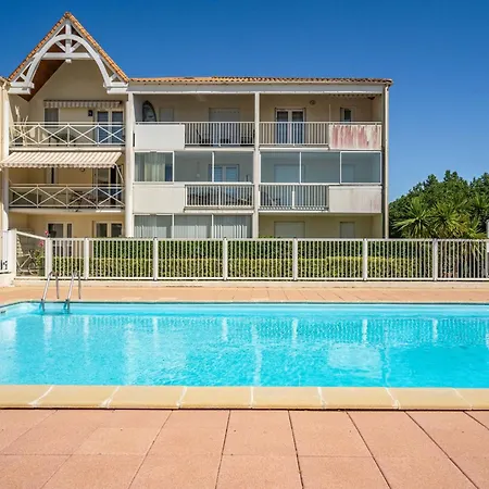 Appartement Les Jardins De L'ocean-43 By Interhome Vaux-sur-Mer